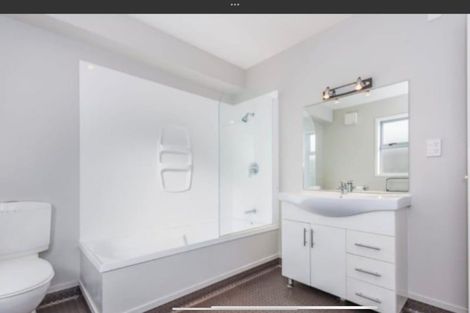 Photo of property in 5a Adelaide Street, Petone, Lower Hutt, 5012