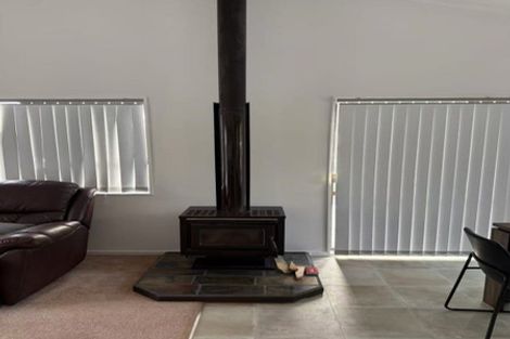 Photo of property in 18 Manuka Drive, Whangamata, 3691