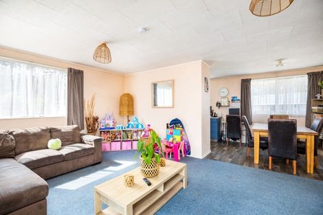 Photo of property in 10 Hamua Place, Waitara, 4320