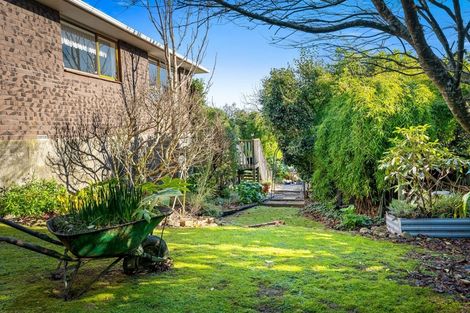 Photo of property in 21f1- Roband Crescent, Brown Owl, Upper Hutt, 5018