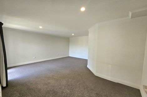 Photo of property in 512 Devon Street East, Strandon, New Plymouth, 4312