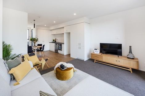 Photo of property in 2/283 Brougham Street, Sydenham, Christchurch, 8023