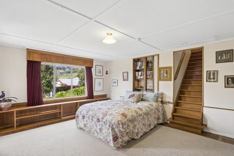 Photo of property in 57 Marion Street, Macandrew Bay, Dunedin, 9014