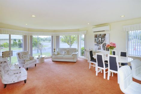 Photo of property in 10 Courtenay Drive, Kaiapoi, 7630