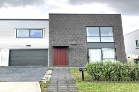 Photo of property in 66 Manutewhau Road, Massey, Auckland, 0614