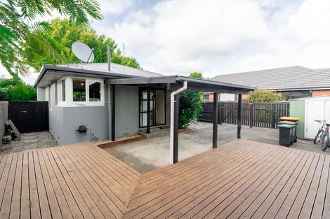 Photo of property in 29 Dunedin Street, Redwood, Christchurch, 8051