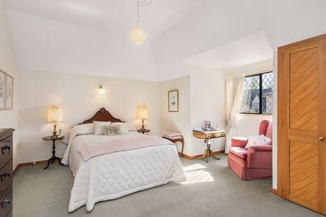 Photo of property in 252a Memorial Avenue, Burnside, Christchurch, 8053