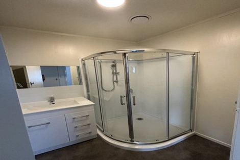 Photo of property in 16 Kennelly Crescent, Pukekohe, 2120