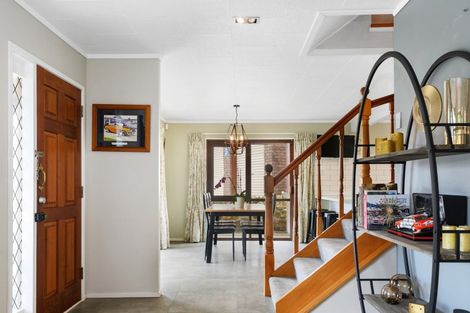Photo of property in 26 Tawavale Street, Pukehangi, Rotorua, 3015