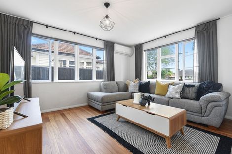 Photo of property in 4 Newall Street, Hamilton East, Hamilton, 3216