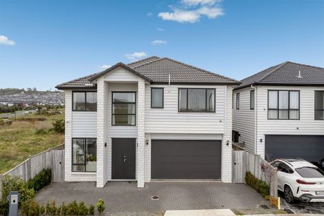 Photo of property in 27 Hakinakina Drive, Flat Bush, Auckland, 2019