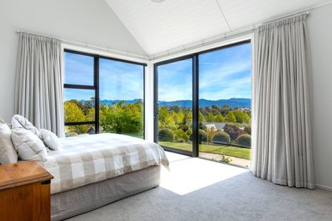 Photo of property in 21 Dry Hills Lane, Riverlands, Blenheim, 7274