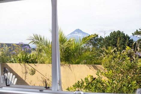 Photo of property in 27a Norwich Avenue, Spotswood, New Plymouth, 4310