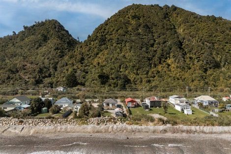 Photo of property in 145 Torea Street, Granity, 7823