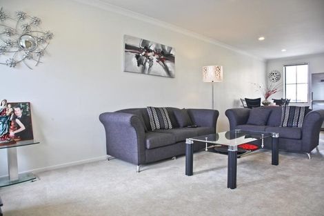 Photo of property in 11/97b Mokoia Road, Birkenhead, Auckland, 0626