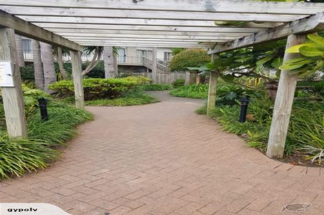 Photo of property in 1/72l Kitchener Road, Milford, Auckland, 0620