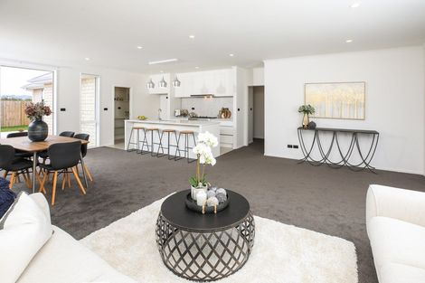 Photo of property in 41 Ruru Street, Cambridge, 3434