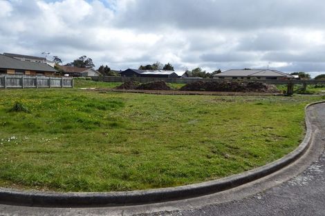 Photo of property in 8g Blennerville Close, Marton, 4710