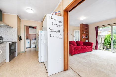 Photo of property in 87b Edmonton Road, Henderson, Auckland, 0612