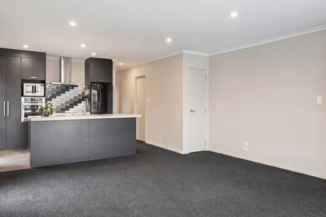 Photo of property in 36 Komata Crescent, Papamoa Beach, Papamoa, 3118