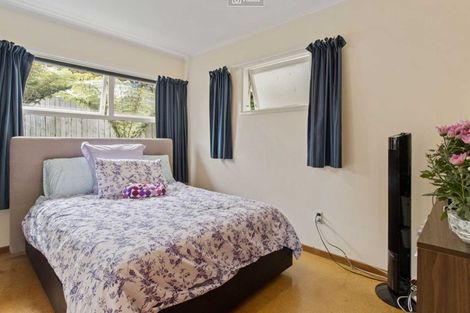 Photo of property in 72 Glendene Avenue, Glendene, Auckland, 0602