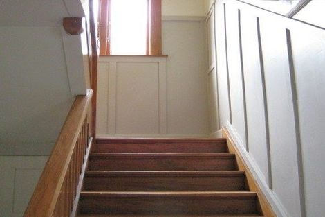 Photo of property in 24 Rolleston Street, Mount Cook, Wellington, 6021