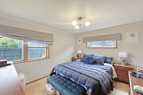 Photo of property in 18 Stirling Crescent, Hokowhitu, Palmerston North, 4410