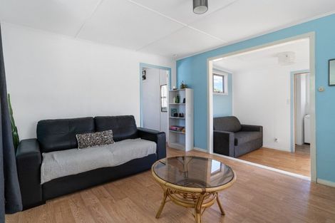 Photo of property in 211a The Square, Whangamata, 3620