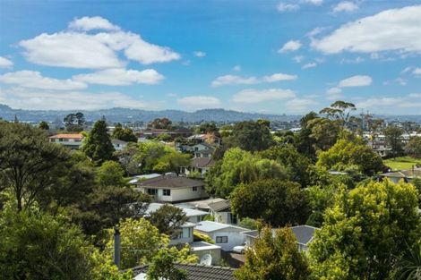 Photo of property in 203e Don Buck Road, Massey, Auckland, 0614