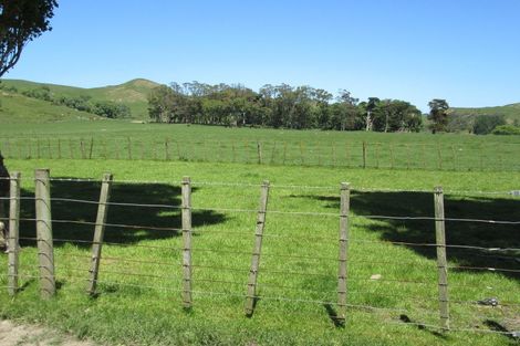 Photo of property in 3360 Pourerere Road, Pourerere, Waipawa, 4271