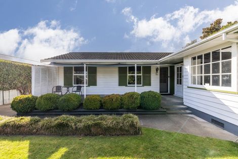 Photo of property in 711 Ballantyne Street, Frimley, Hastings, 4120