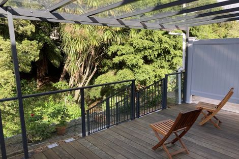 Photo of property in 54a Vandeleur Avenue, Birkdale, Auckland, 0626