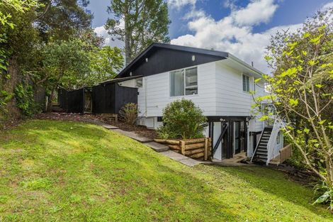 Photo of property in 16 West Glade Crescent, Birkenhead, Auckland, 0626