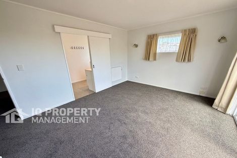 Photo of property in 452 Don Buck Road, Massey, Auckland, 0614