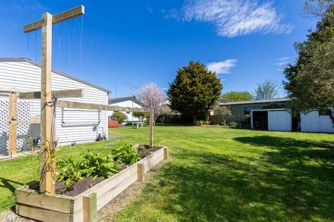 Photo of property in 33 Higginson Street, Otane, 4202