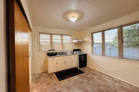 Photo of property in 270 Park Road, Hokowhitu, Palmerston North, 4410