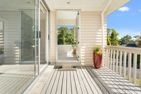 Photo of property in 67 Brigantine Drive, Beach Haven, Auckland, 0626
