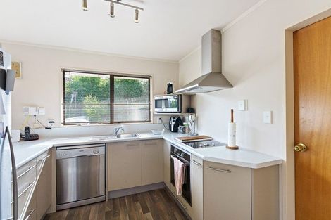 Photo of property in 28 Weggery Drive, Waikanae Beach, Waikanae, 5036