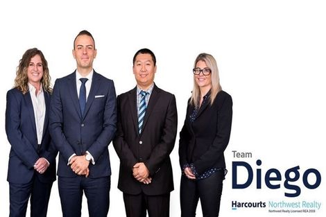 Photo of property in 25 Crompton Road, Massey, Auckland, 0614