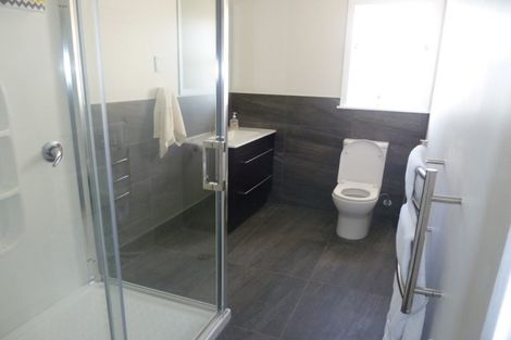 Photo of property in 66 Kelvin Road, Papakura, 2110