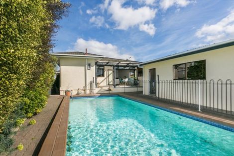 Photo of property in 6 Hinton Road, Taradale, Napier, 4112