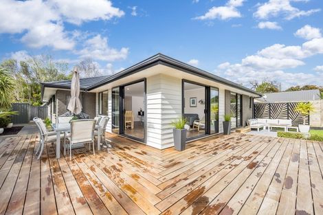 Photo of property in 21a Elliot Street, Riverhead, 0820