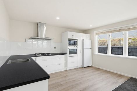 Photo of property in 16 Boyne Avenue, Northcote, Christchurch, 8052