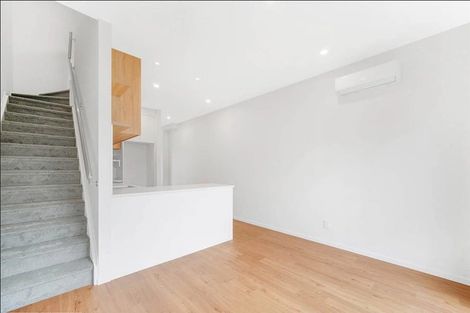Photo of property in 3/32 Sunlands Drive, Manurewa, Auckland, 2102