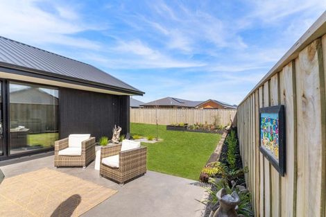 Photo of property in 7 Boyce Lane, Amberley, 7410