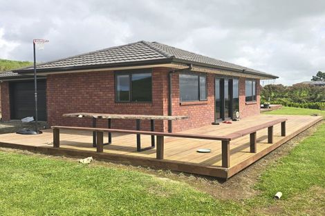 Photo of property in 39 Pat Kingi Drive, Te Kauwhata, 3710