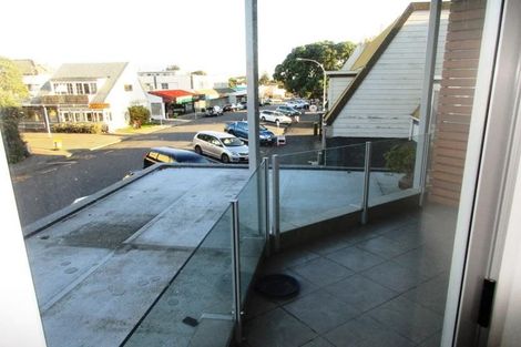 Photo of property in 4-u9 Seaview Road, Paraparaumu Beach, Paraparaumu, 5032