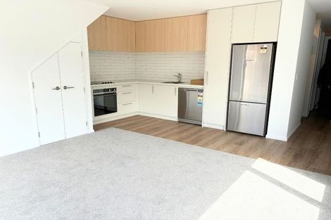 Photo of property in 2/171 Centaurus Road, Saint Martins, Christchurch, 8022