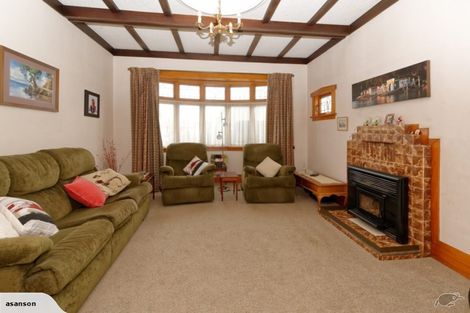 Photo of property in 53 Forest Lake Road, Forest Lake, Hamilton, 3200