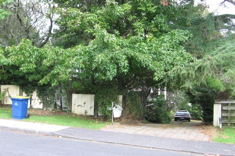 Photo of property in 15 Glenbervie Crescent, Massey, Auckland, 0614